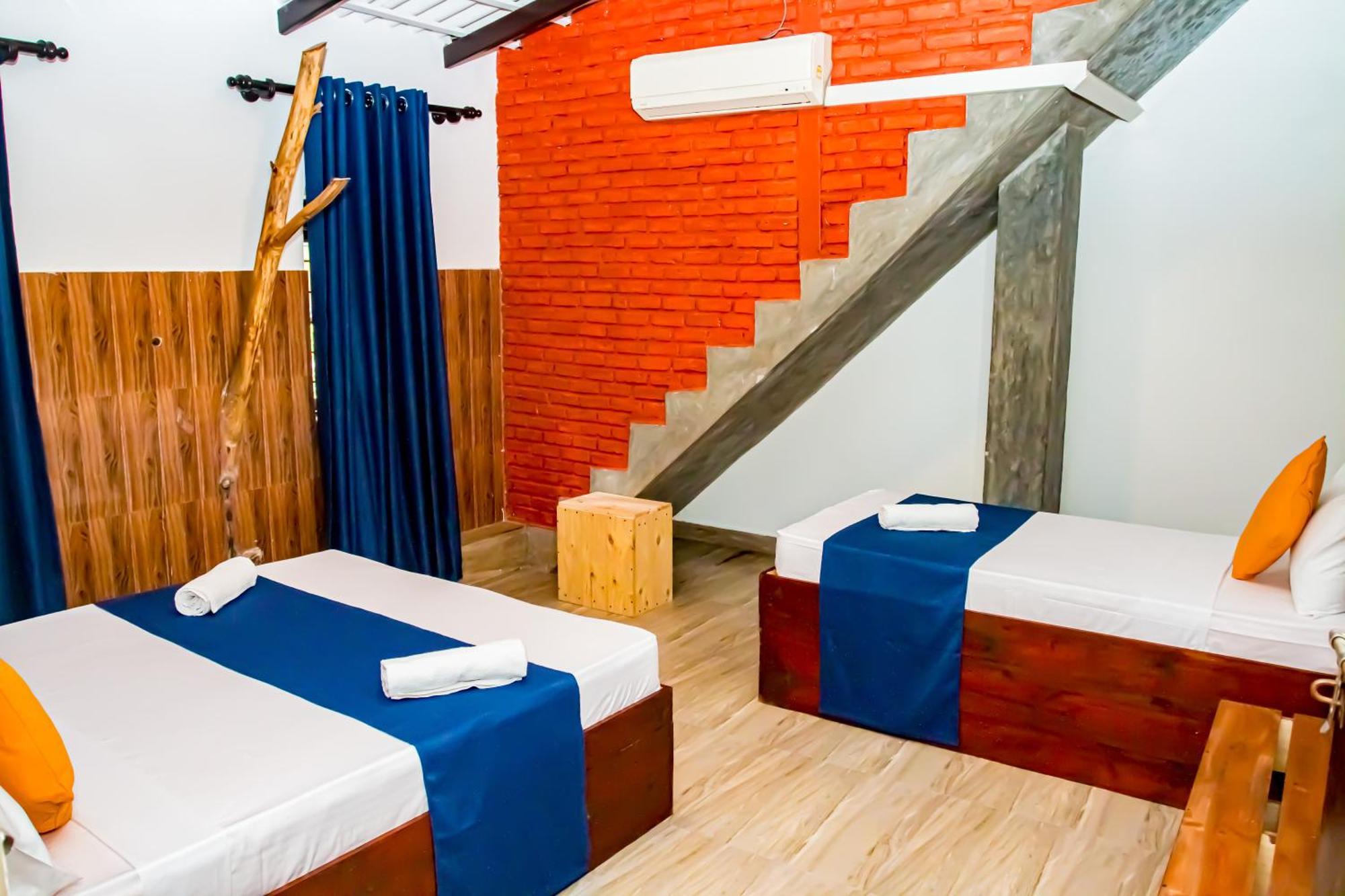 Mandavilla Airport Transit Hotel Katunayaka Bagian luar foto